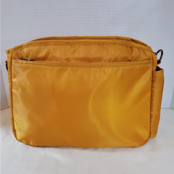 Lug Bag - Burnt Orange Wings - Picture 4 of 9